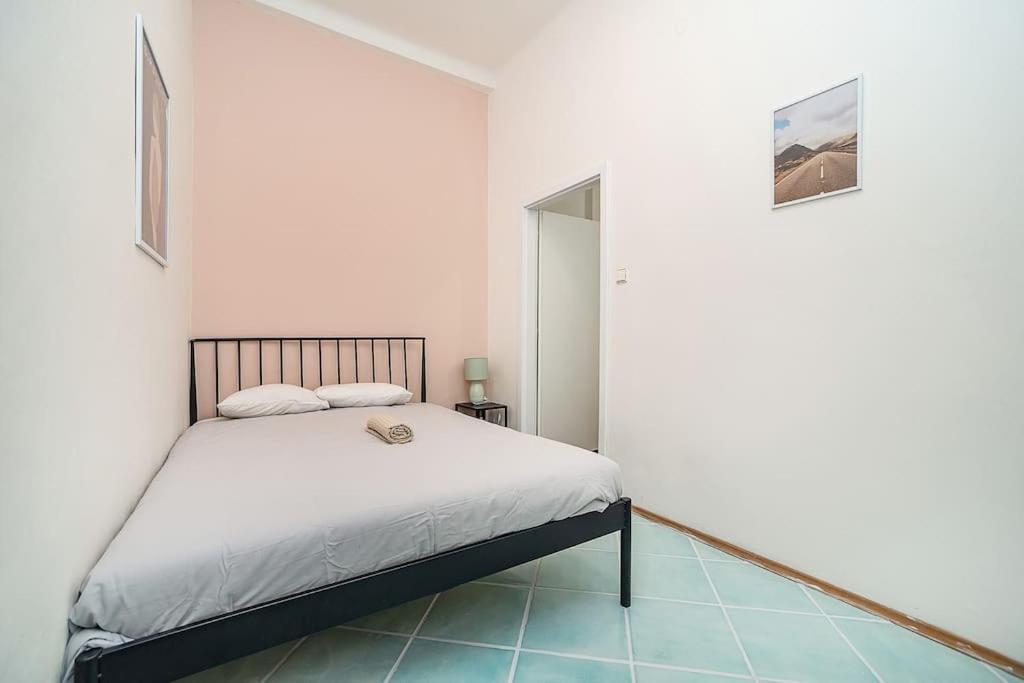 Cozy Old Town Stay - 1-Bedroom Apartment ปราก ภายนอก รูปภาพ