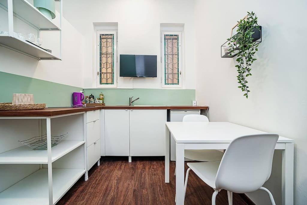Cozy Old Town Stay - 1-Bedroom Apartment ปราก ภายนอก รูปภาพ