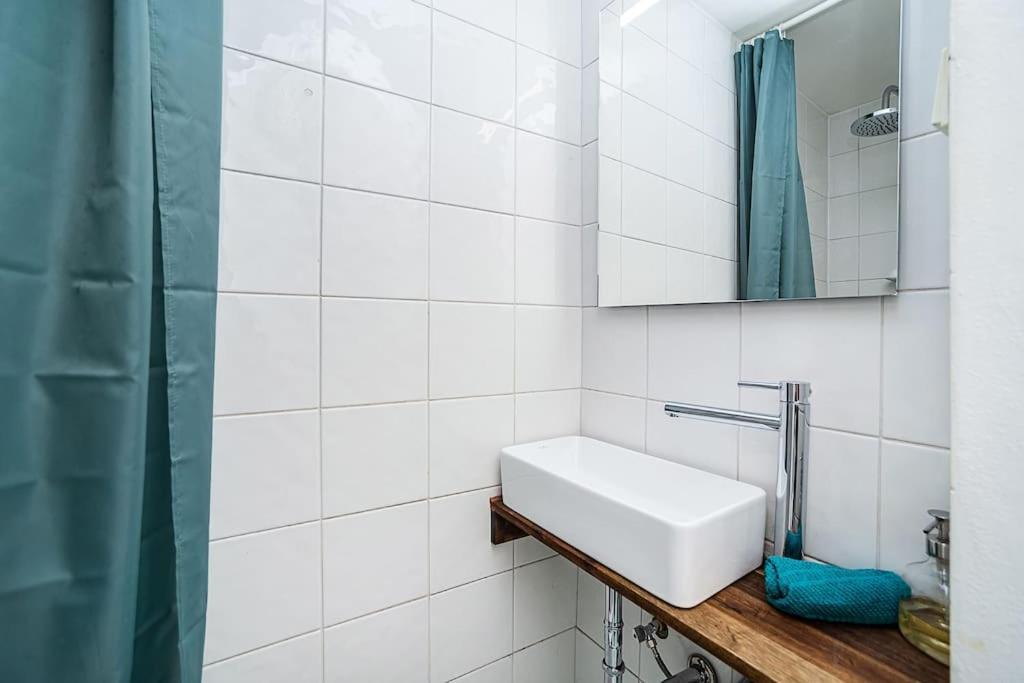Cozy Old Town Stay - 1-Bedroom Apartment ปราก ภายนอก รูปภาพ